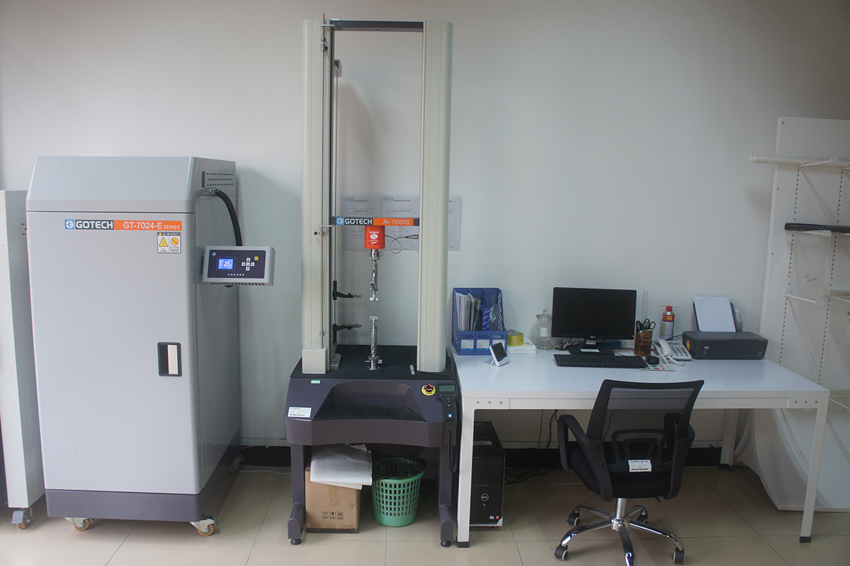 实验室全景之一角2