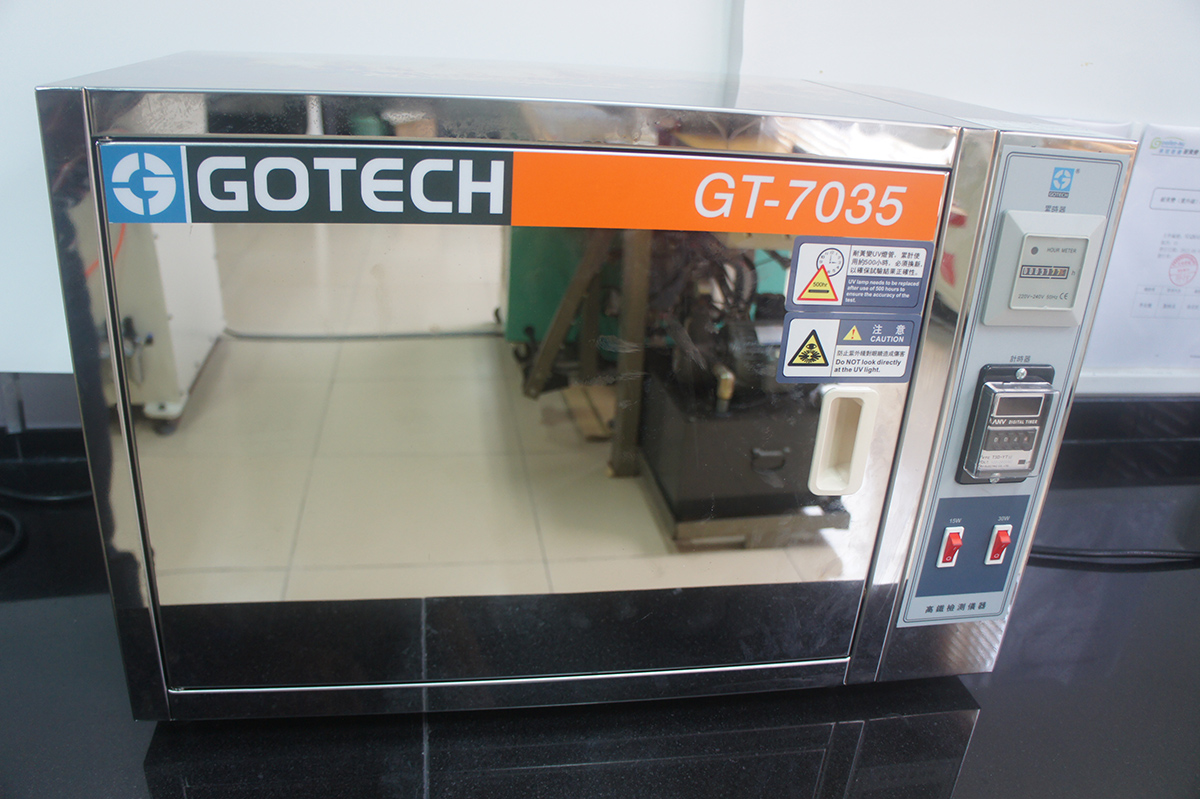 实验室之老化测试仪